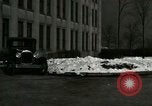 Immagine di Automobili Ford di 1920s United States USA, 1927, secondo 31 filmato di repertorio 65675021053