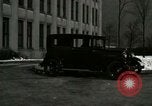 Immagine di Automobili Ford di 1920s United States USA, 1927, secondo 37 filmato di repertorio 65675021053