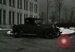 Immagine di Automobili Ford di 1920s United States USA, 1927, secondo 62 filmato di repertorio 65675021053