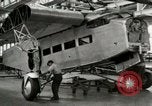 Immagine di Ford tutto il metallo Tri di produzione del motore United States USA, 1926, secondo 23 filmato di repertorio 65675021056