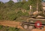Standbild 11 gepanzerte Kavallerie Kambodscha, 1970, aus Sekunde 9 historischem Filmmaterial Videoclip 65675021059