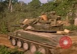 Standbild 11 gepanzerte Kavallerie Kambodscha, 1970, aus Sekunde 10 historischem Filmmaterial Videoclip 65675021059