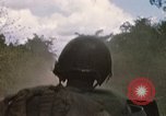 Standbild 11 gepanzerte Kavallerie Kambodscha, 1970, aus Sekunde 14 historischem Filmmaterial Videoclip 65675021059