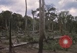 Standbild 11 gepanzerte Kavallerie Kambodscha, 1970, aus Sekunde 40 historischem Filmmaterial Videoclip 65675021059