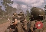 Standbild 11 gepanzerte Kavallerie Kambodscha, 1970, aus Sekunde 51 historischem Filmmaterial Videoclip 65675021059
