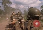 Standbild 11 gepanzerte Kavallerie Kambodscha, 1970, aus Sekunde 55 historischem Filmmaterial Videoclip 65675021059