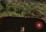Standbild 11 gepanzerte Kavallerie Kambodscha, 1970, aus Sekunde 61 historischem Filmmaterial Videoclip 65675021059