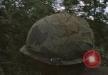 Standbild 11 gepanzerte Kavallerie Kambodscha, 1970, aus Sekunde 18 historischem Filmmaterial Videoclip 65675021060