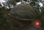 Standbild 11 gepanzerte Kavallerie Kambodscha, 1970, aus Sekunde 20 historischem Filmmaterial Videoclip 65675021060