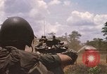Standbild 11 gepanzerte Kavallerie Kambodscha, 1970, aus Sekunde 47 historischem Filmmaterial Videoclip 65675021060