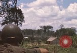 Standbild 11 gepanzerte Kavallerie Kambodscha, 1970, aus Sekunde 57 historischem Filmmaterial Videoclip 65675021060