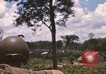 Standbild 11 gepanzerte Kavallerie Kambodscha, 1970, aus Sekunde 61 historischem Filmmaterial Videoclip 65675021060