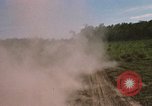 Standbild 11 gepanzerte Kavallerie Kambodscha, 1970, aus Sekunde 33 historischem Filmmaterial Videoclip 65675021061
