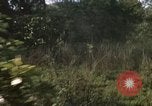 Standbild 11 gepanzerte Kavallerie Kambodscha, 1970, aus Sekunde 61 historischem Filmmaterial Videoclip 65675021061