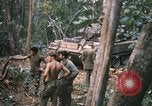 Immagine di Undicesimo Armored reggimento di cavalleria Cambogia, 1970, secondo 26 filmato di repertorio 65675021062
