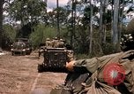 Image 11e Régiment de cavalerie blindée le Cambodge, 1970, de la seconde 38 séquences d'archives historiques vidéo 65675021063