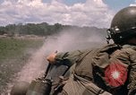 Image 11e Régiment de cavalerie blindée le Cambodge, 1970, de la seconde 60 séquences d'archives historiques vidéo 65675021063
