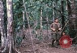 Standbild 1 Air Cavalry Division Kambodscha, 1970, aus Sekunde 13 historischem Filmmaterial Videoclip 65675021064