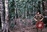 Standbild 1 Air Cavalry Division Kambodscha, 1970, aus Sekunde 18 historischem Filmmaterial Videoclip 65675021064