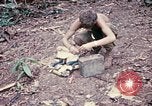 Standbild 1 Air Cavalry Division Kambodscha, 1970, aus Sekunde 45 historischem Filmmaterial Videoclip 65675021067