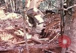 Standbild 1 Air Cavalry Division Kambodscha, 1970, aus Sekunde 42 historischem Filmmaterial Videoclip 65675021068