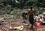 Standbild 1 Air Cavalry Division Kambodscha, 1970, aus Sekunde 19 historischem Filmmaterial Videoclip 65675021071