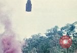 Immagine di 1° aria divisione di cavalleria Cambogia, 1970, secondo 36 filmato di repertorio 65675021072