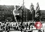 Immagine di Ponte aereo di Berlino Berlino Germania, 1948, secondo 12 filmato di repertorio 65675021074