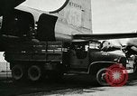 Immagine di Ponte aereo di Berlino Berlino Germania, 1948, secondo 26 filmato di repertorio 65675021074