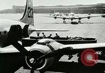 Immagine di Ponte aereo di Berlino Berlino Germania, 1948, secondo 29 filmato di repertorio 65675021074