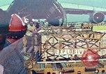 Immagine di I militari americani airlift per Israele Israele, 1973, secondo 15 filmato di repertorio 65675021075