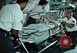 Image l'évacuation aéromédicale United States USA, 1973, de la seconde 23 séquences d'archives historiques vidéo 65675021085