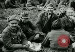 Immagine di Prigionieri tedeschi Francia, 1944, secondo 45 filmato di repertorio 65675021090
