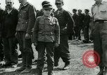Immagine di Prigionieri tedeschi Francia, 1944, secondo 53 filmato di repertorio 65675021090
