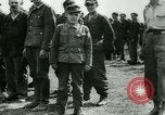 Immagine di Prigionieri tedeschi Francia, 1944, secondo 54 filmato di repertorio 65675021090