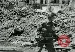 Image de la libération de la France Lisieux France, 1944, de la seconde 11 séquences d'archives historiques vidéo 65675021091