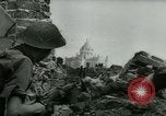 Image de la libération de la France Lisieux France, 1944, de la seconde 27 séquences d'archives historiques vidéo 65675021091