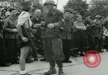 Image de la libération de la France Lisieux France, 1944, de la seconde 38 séquences d'archives historiques vidéo 65675021091