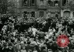 Image de la libération de la France Lisieux France, 1944, de la seconde 46 séquences d'archives historiques vidéo 65675021091