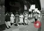 Image Champs Elysees Paris France, 1956, de la seconde 48 séquences d'archives historiques vidéo 65675021100