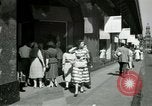 Image Champs Elysees Paris France, 1956, de la seconde 49 séquences d'archives historiques vidéo 65675021100