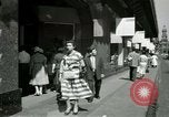 Image Champs Elysees Paris France, 1956, de la seconde 50 séquences d'archives historiques vidéo 65675021100