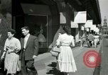 Image Champs Elysees Paris France, 1956, de la seconde 53 séquences d'archives historiques vidéo 65675021100