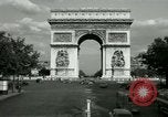 Standbild Pariser Wahrzeichen Paris Frankreich, 1956, aus Sekunde 10 historischem Filmmaterial Videoclip 65675021101