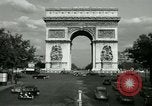 Standbild Pariser Wahrzeichen Paris Frankreich, 1956, aus Sekunde 17 historischem Filmmaterial Videoclip 65675021101