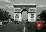 Standbild Pariser Wahrzeichen Paris Frankreich, 1956, aus Sekunde 19 historischem Filmmaterial Videoclip 65675021101