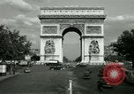 Standbild Pariser Wahrzeichen Paris Frankreich, 1956, aus Sekunde 20 historischem Filmmaterial Videoclip 65675021101