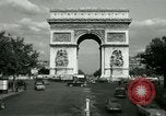 Standbild Pariser Wahrzeichen Paris Frankreich, 1956, aus Sekunde 25 historischem Filmmaterial Videoclip 65675021101