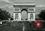 Standbild Pariser Wahrzeichen Paris Frankreich, 1956, aus Sekunde 31 historischem Filmmaterial Videoclip 65675021101