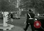 Standbild Pariser Wahrzeichen Paris Frankreich, 1956, aus Sekunde 52 historischem Filmmaterial Videoclip 65675021101